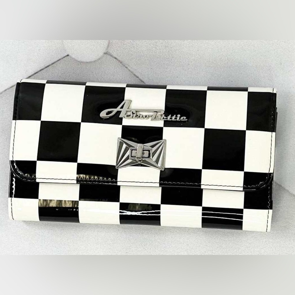 Tri-Fold Wallet – Checkerboard
